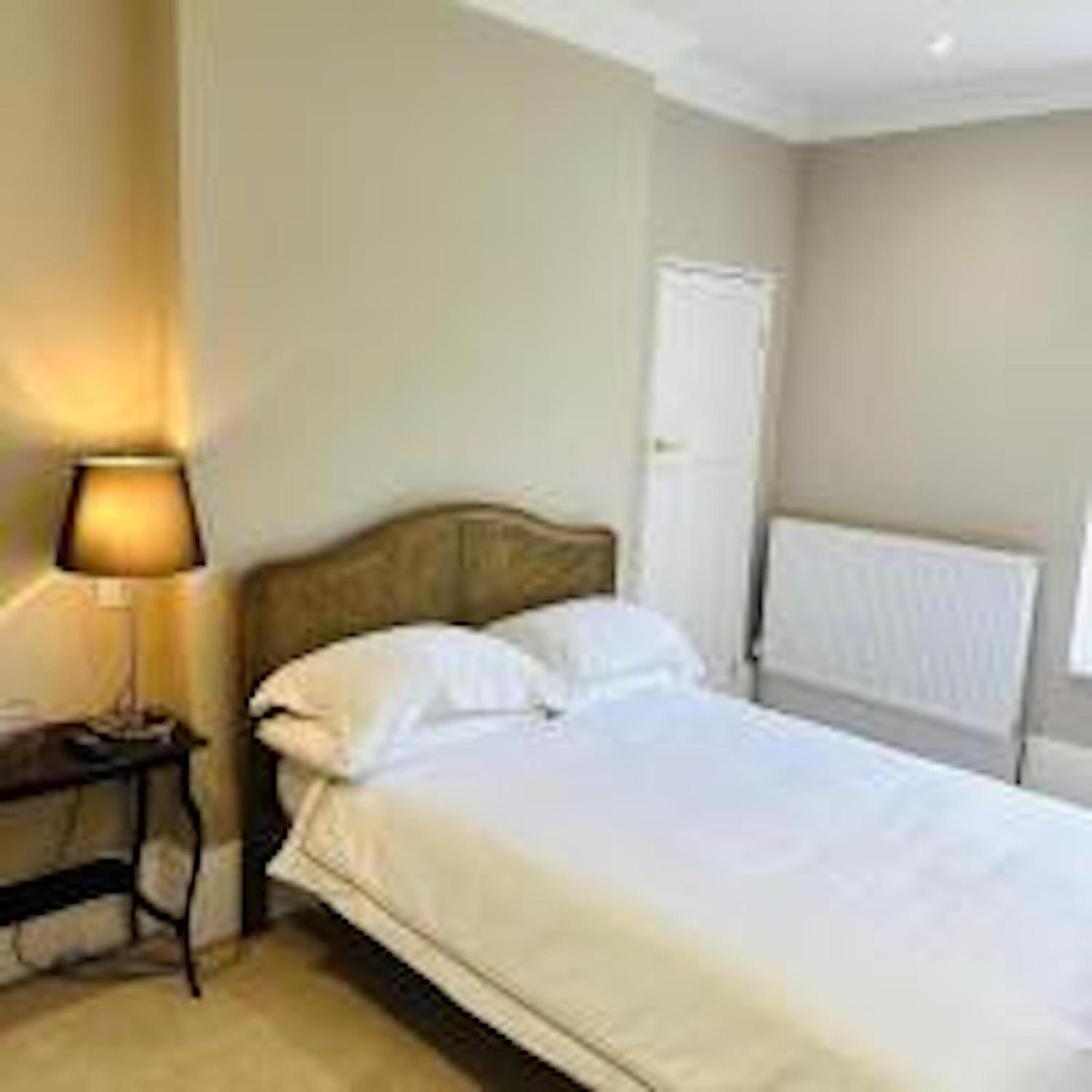 Moorswater Lodge Country House with Wine Bar