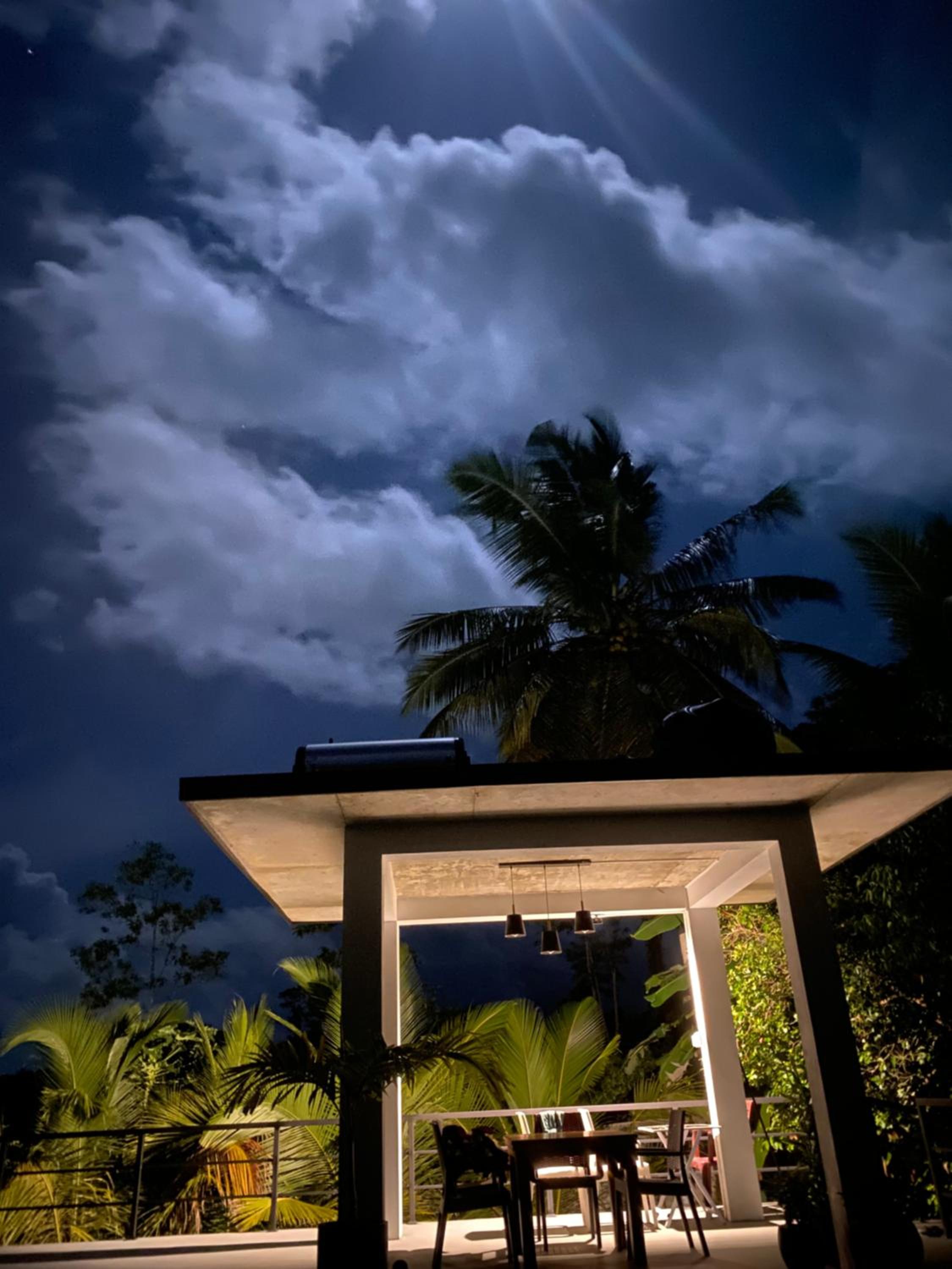 Villa Amila Induruwa Homestay