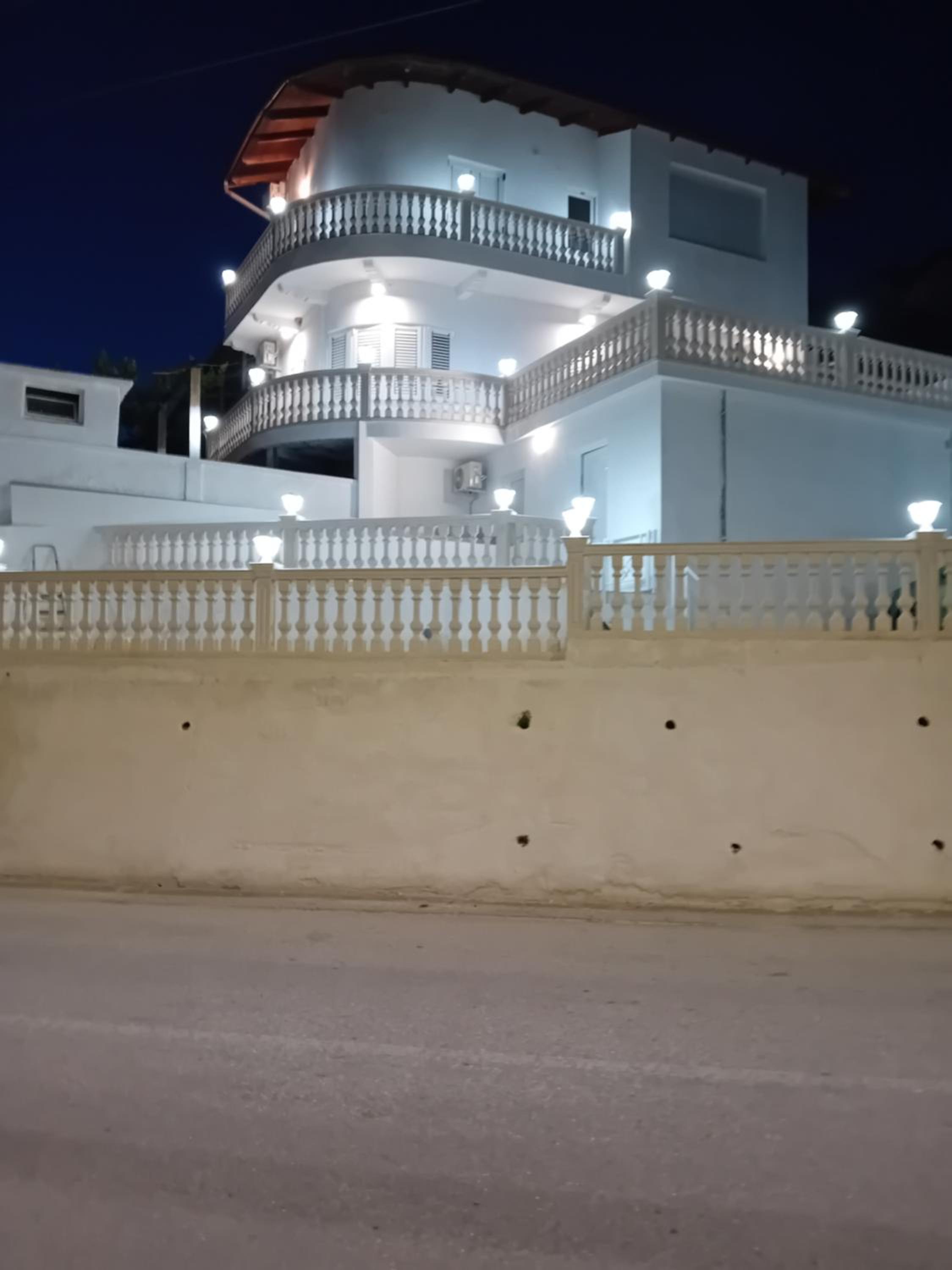 Zhupa Guesthouse
