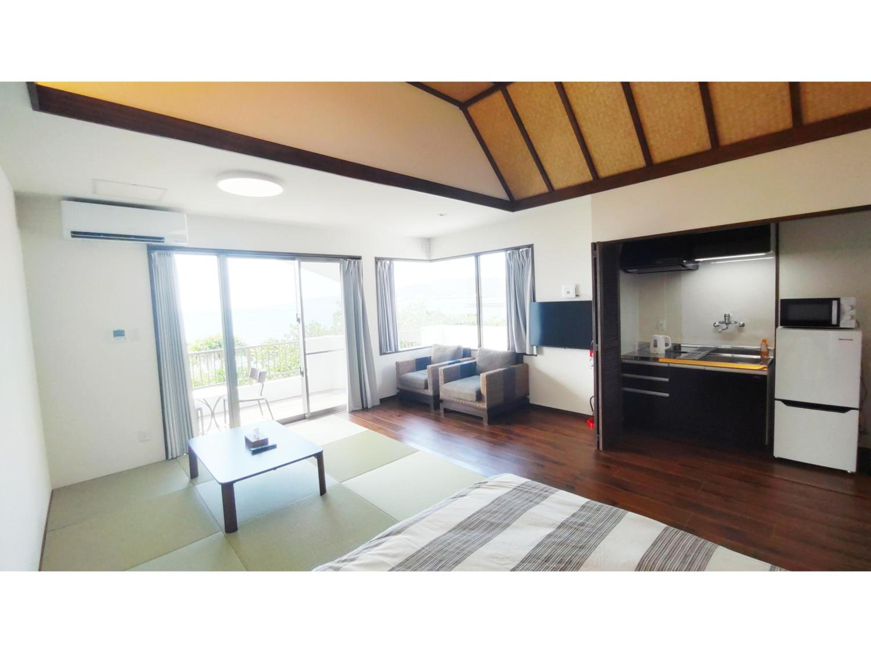 Kariyushi Condominium Resort Sea Side House
