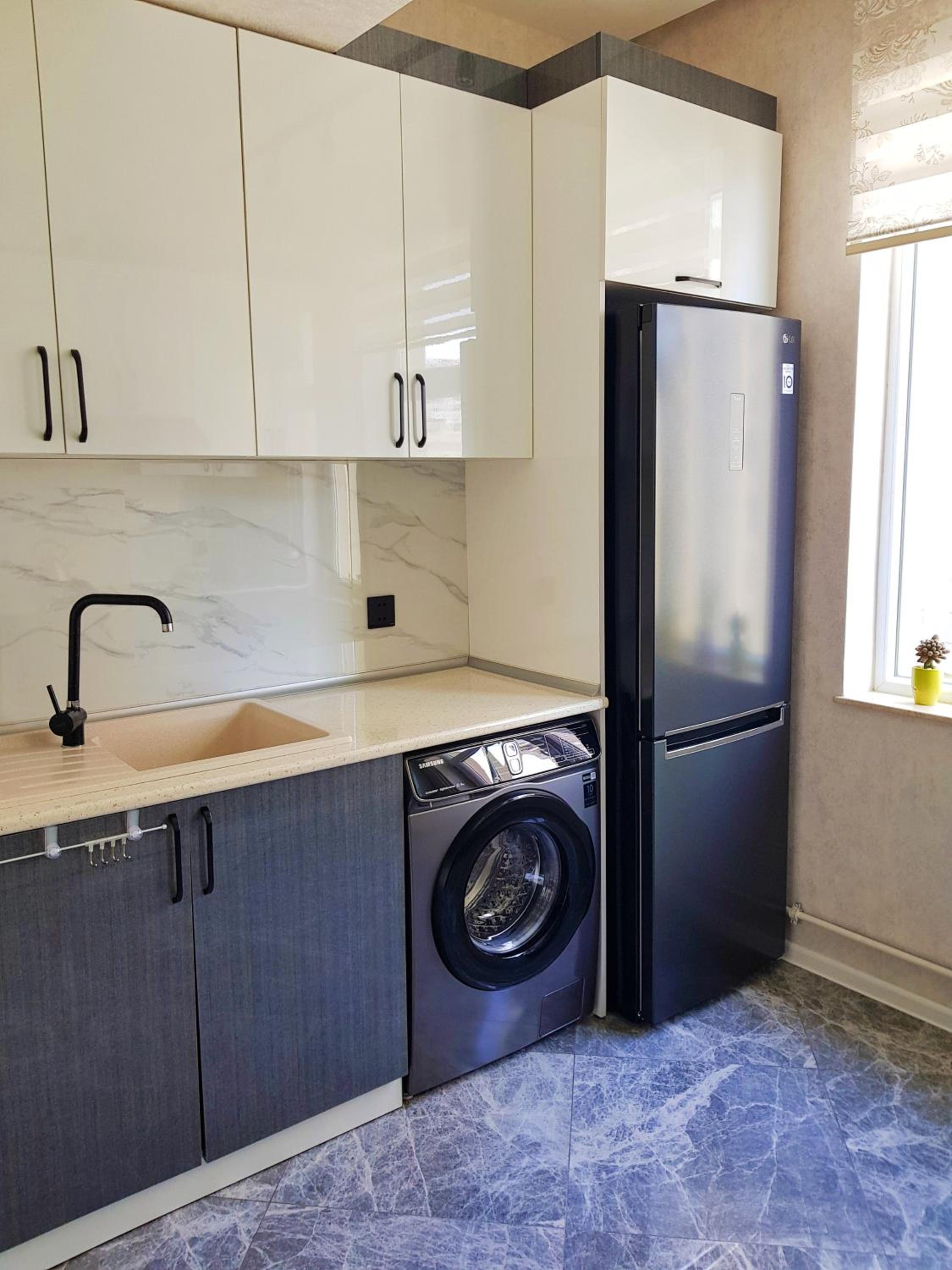 Khatai Park apartment