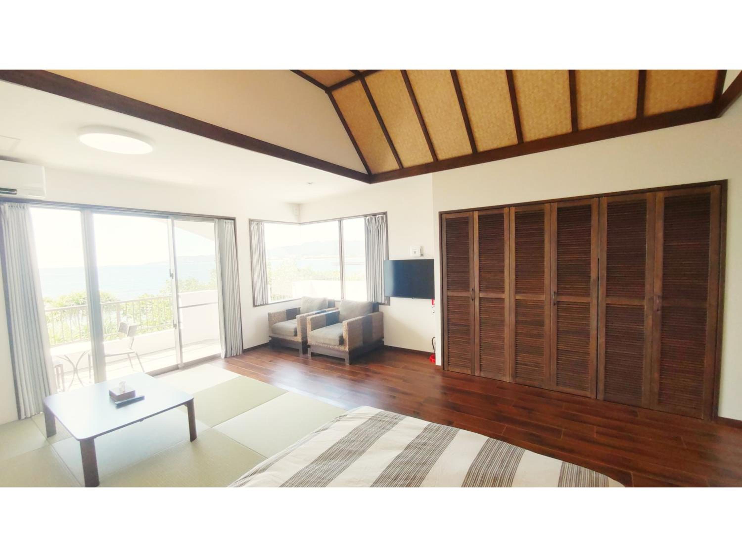 Kariyushi Condominium Resort Sea Side House