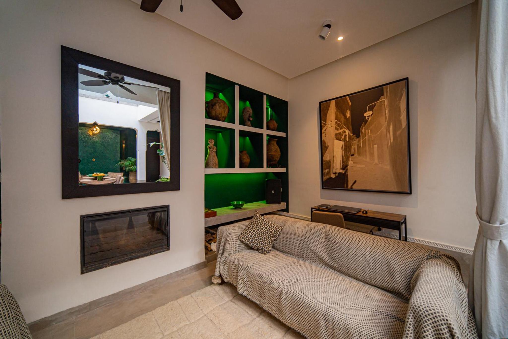 lounge