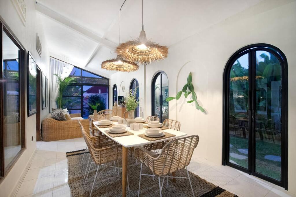 Villa Seminyak 3 Beds with pool, butler & parking M5 view 4