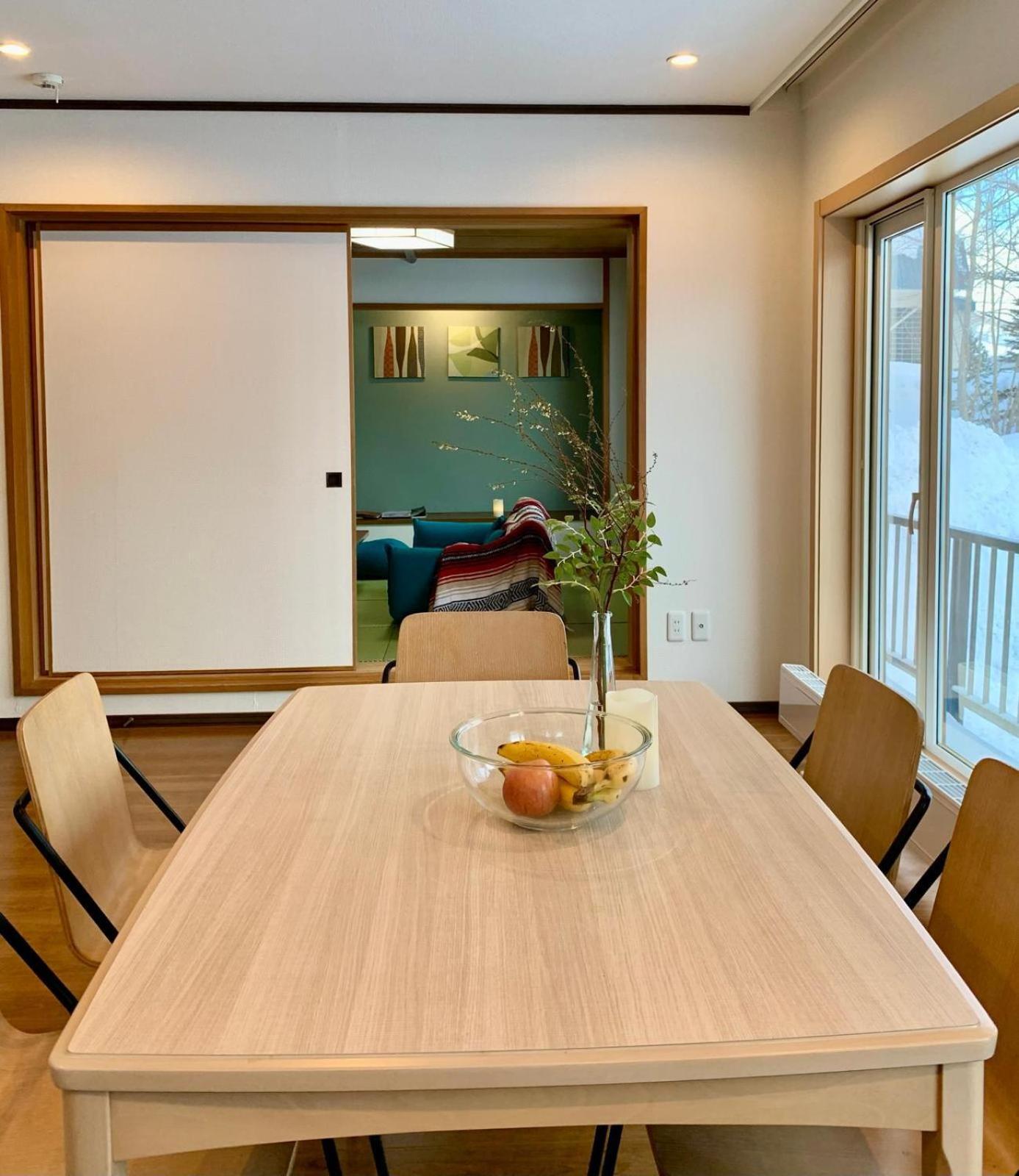 SHIKA HOUSE An ideal ski home in Rusutsu Village - 3 km from world class Rusutsu Ski Resort view 4