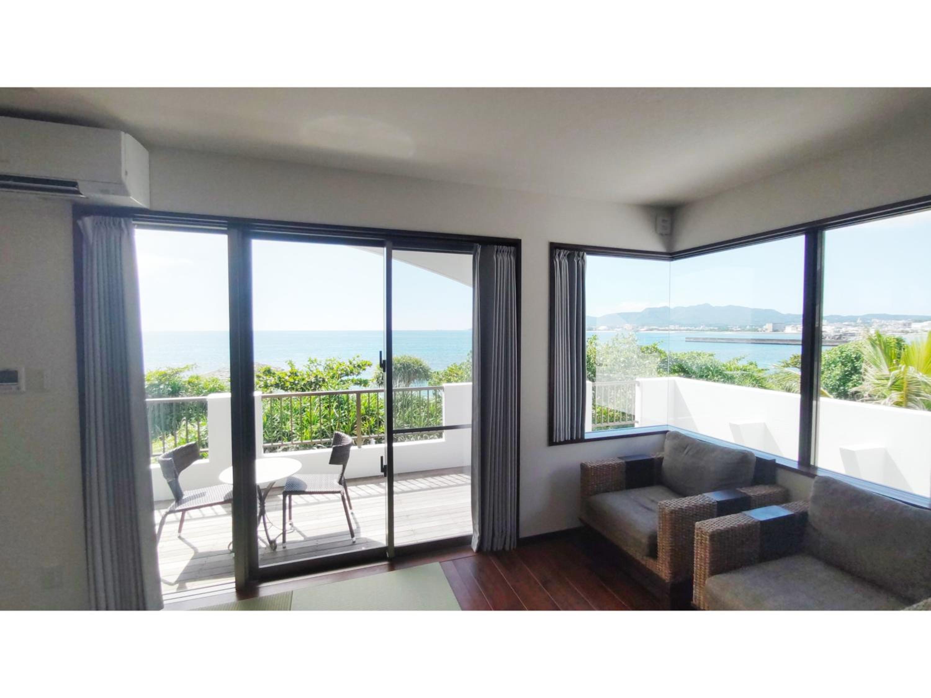 Kariyushi Condominium Resort Sea Side House
