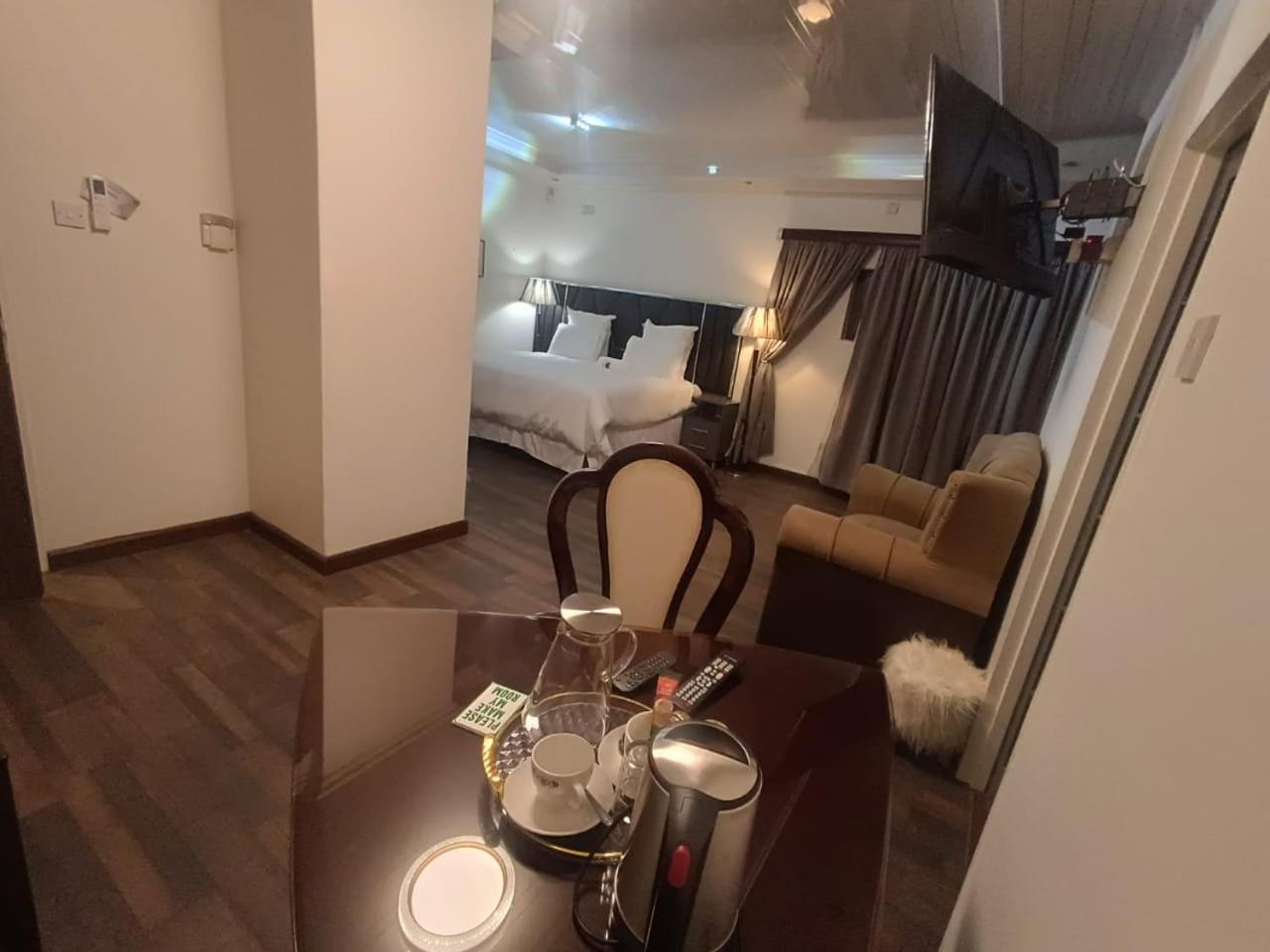 Manasseh Bed & BreakFast Gabs North