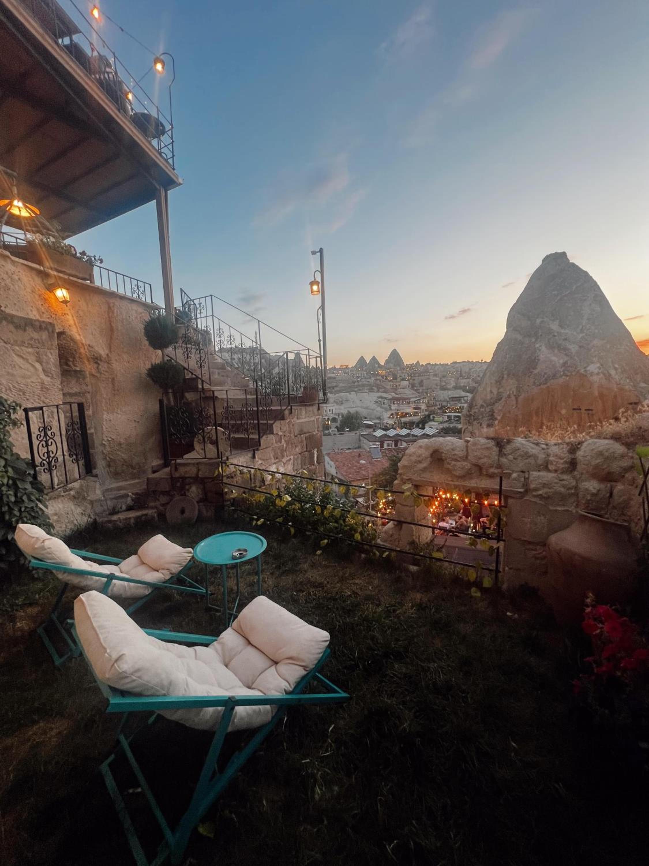 Castle Cave Hotel - Image 38