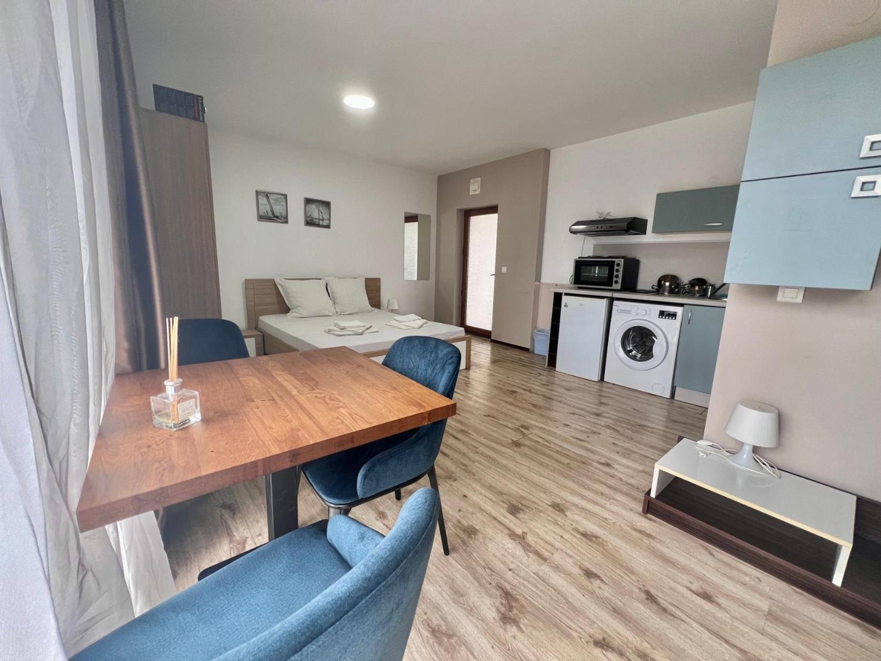Kiara Apartments