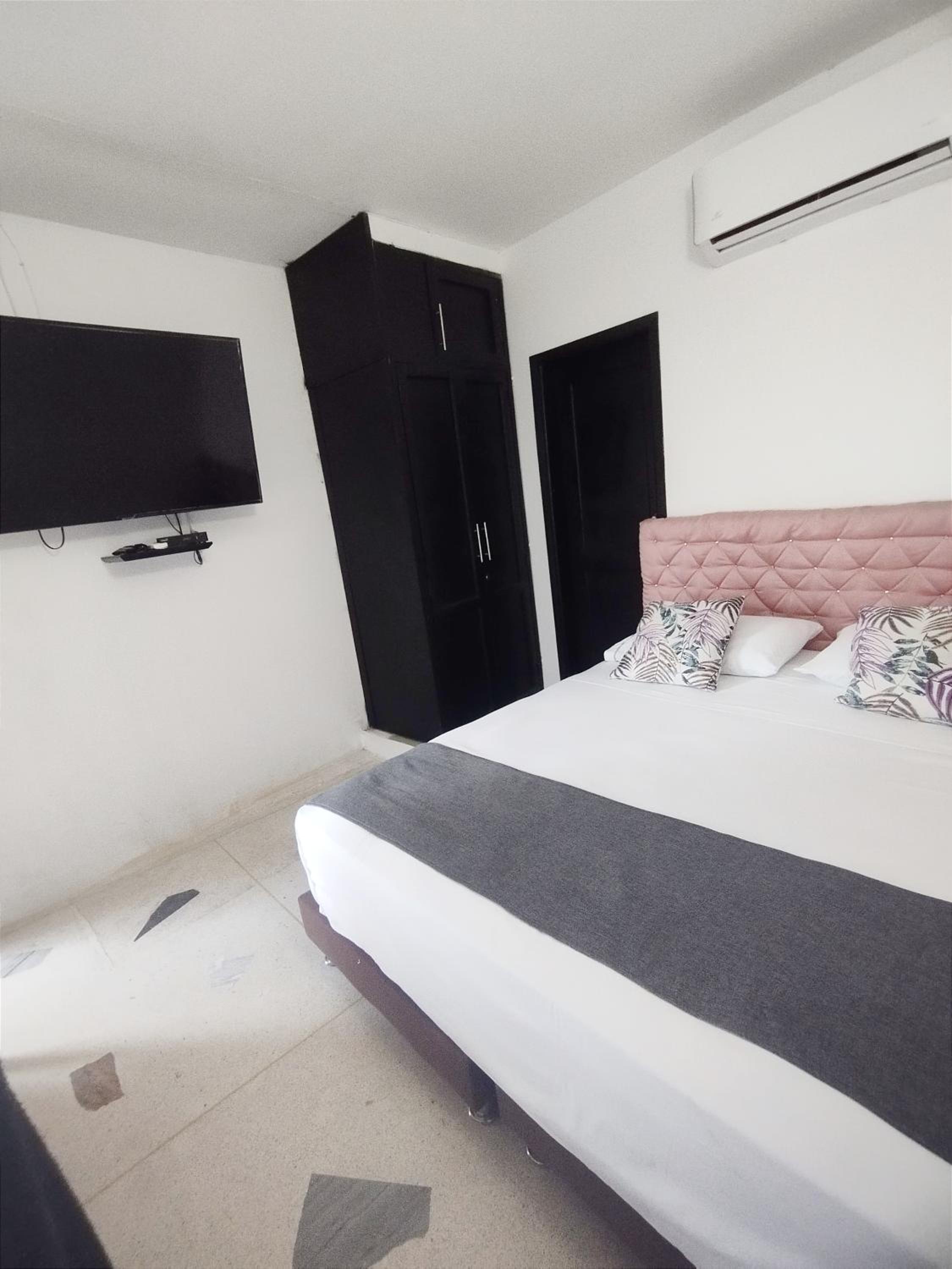 Hotel Tranvia view 2