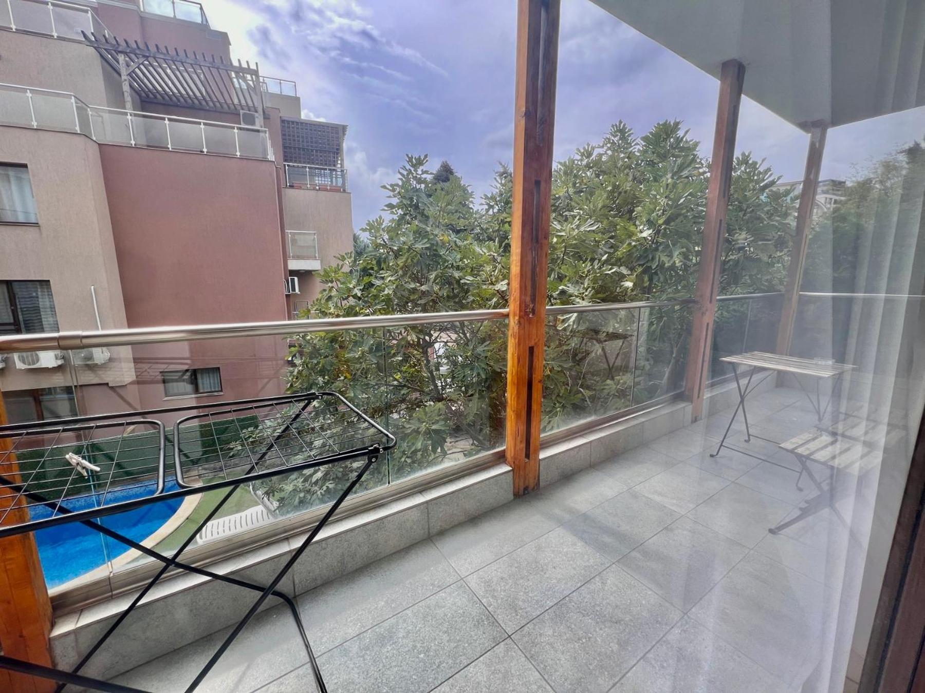 Kiara Apartments