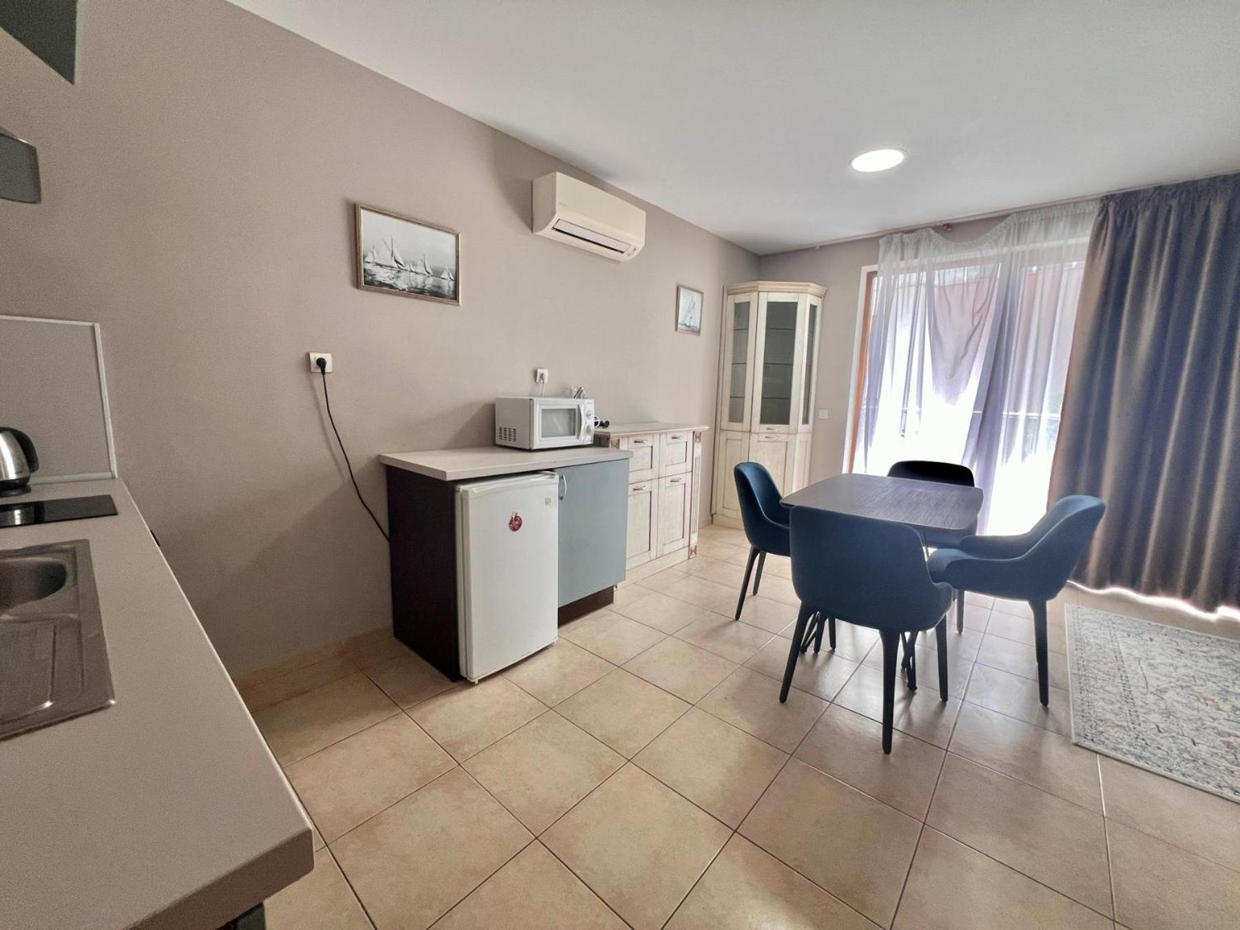 Kiara Apartments