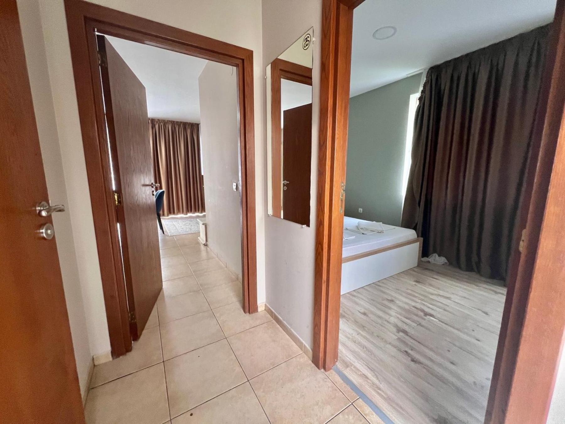 Kiara Apartments