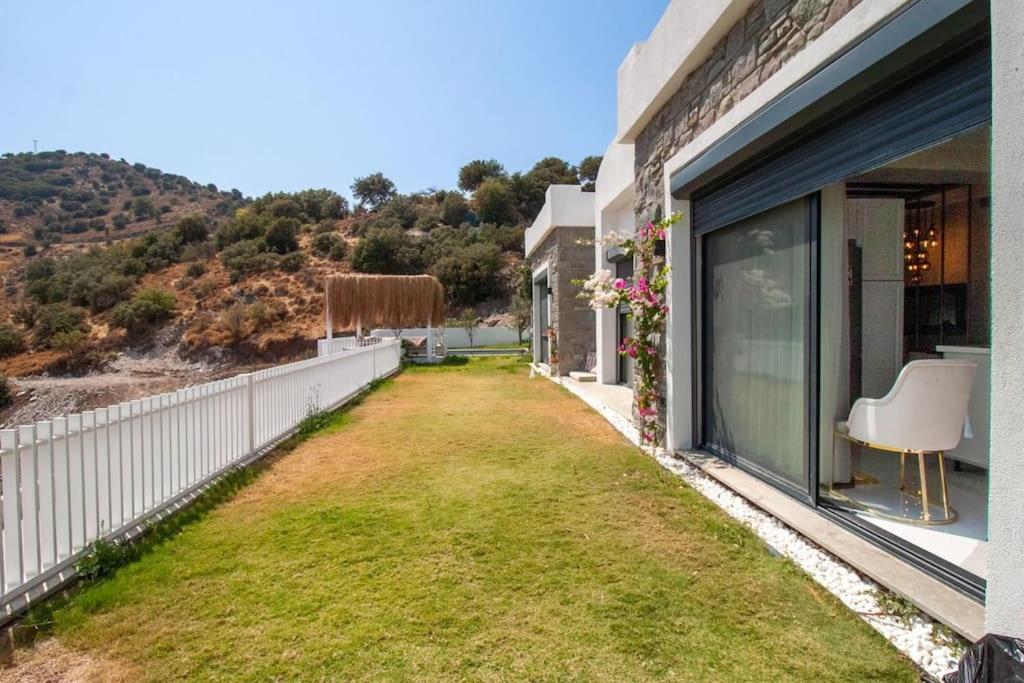 Villa YAKA