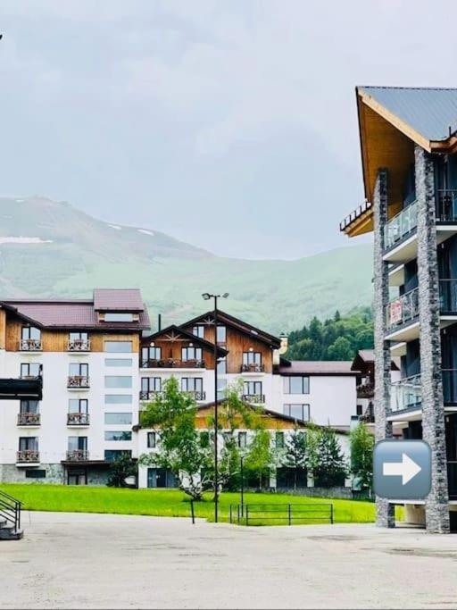 Apartment Crystal New Resort Bakuriani view 2