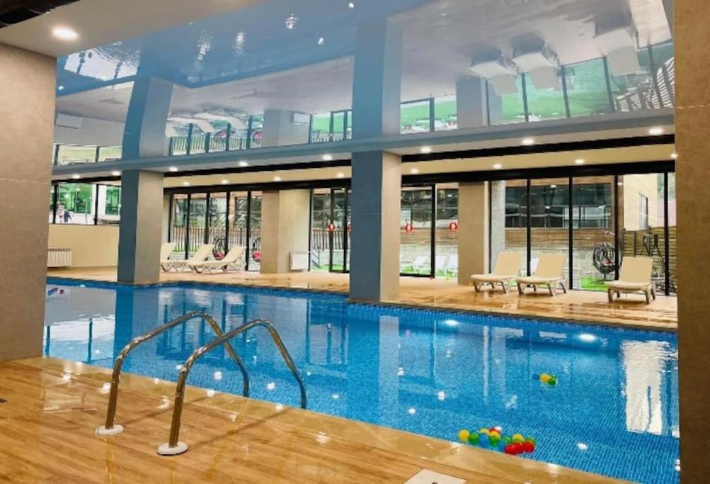 Apartment Crystal New Resort Bakuriani view 3