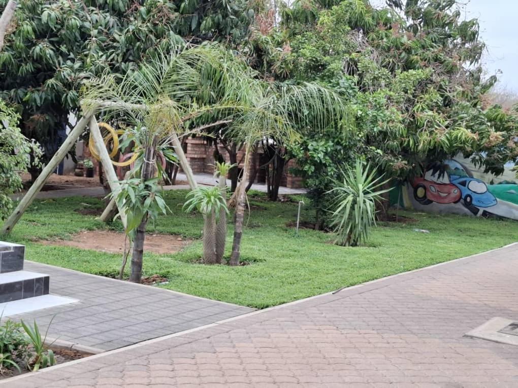 Manasseh Bed & BreakFast Gabs North