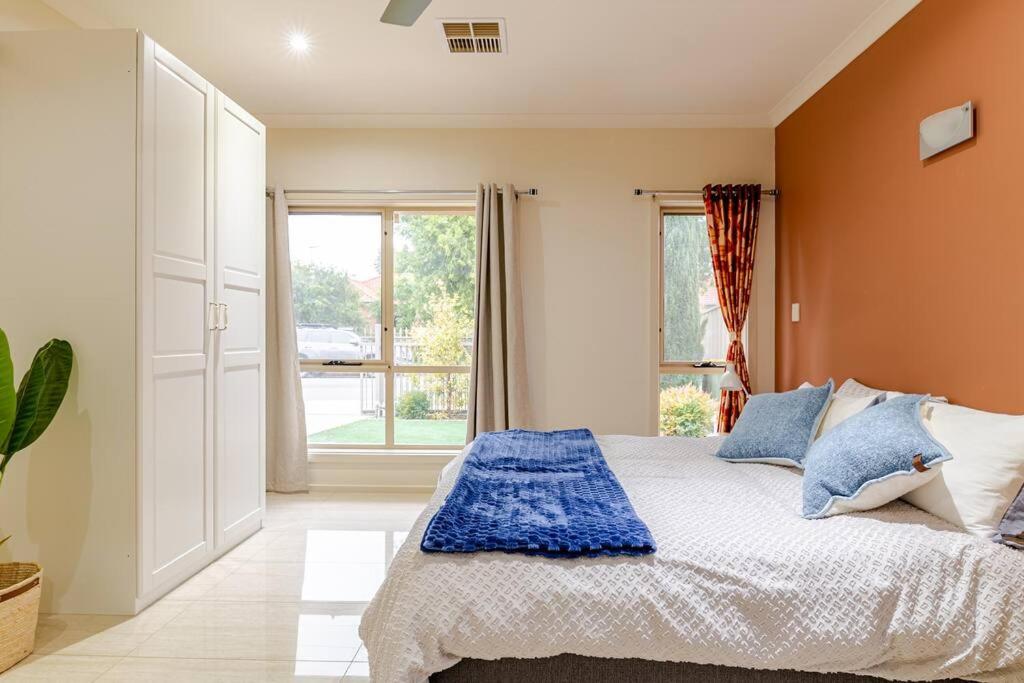 Morden Elegant 4 Bedroom House