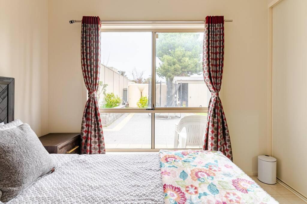 Morden Elegant 4 Bedroom House