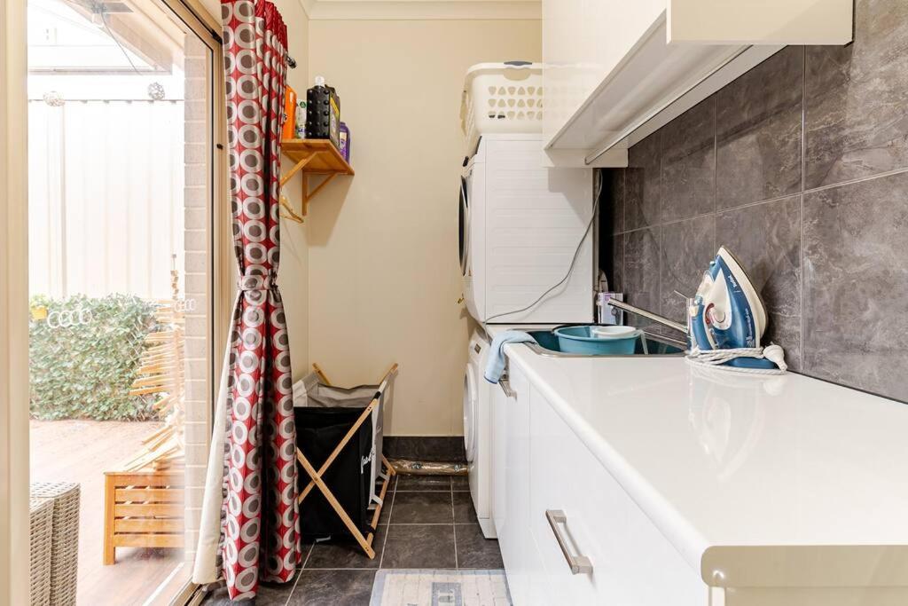 Morden Elegant 4 Bedroom House