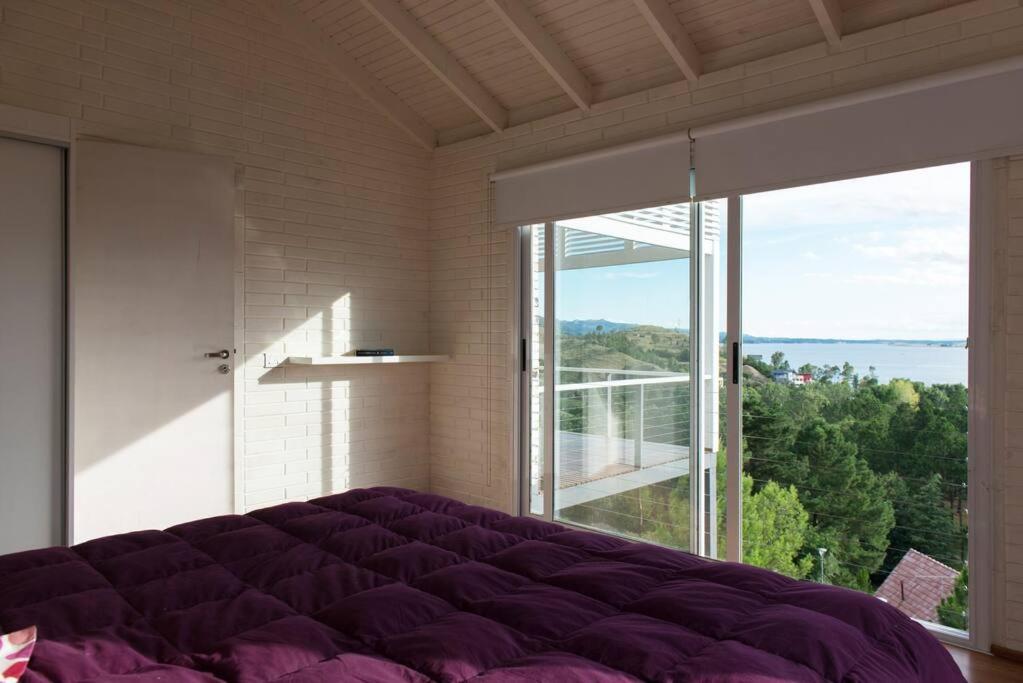 Dique Los Molinos Exclusiva casa vista al lago