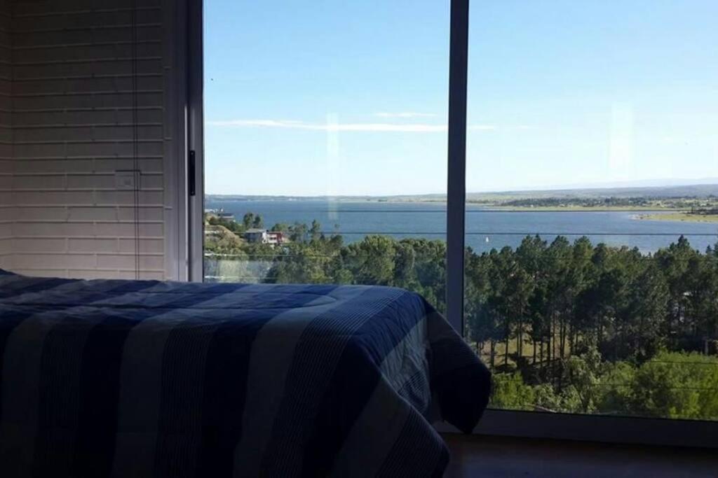 Dique Los Molinos Exclusiva casa vista al lago
