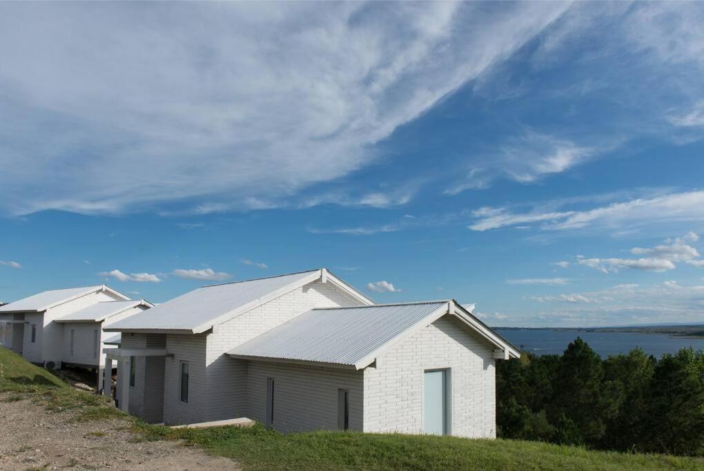 Dique Los Molinos Exclusiva casa vista al lago
