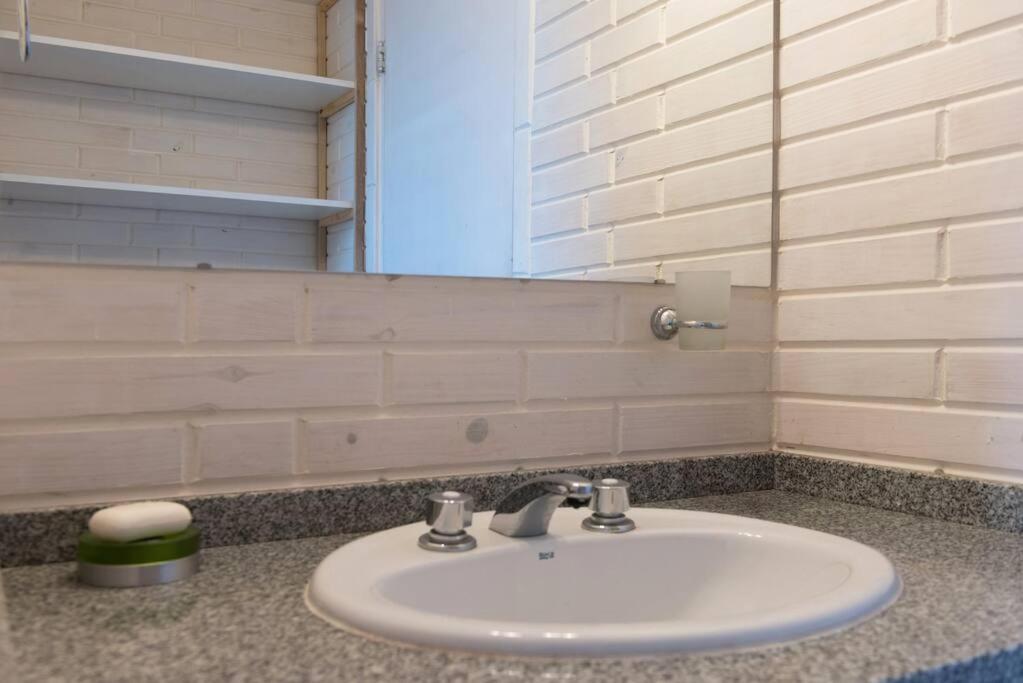 Dique Los Molinos Exclusiva casa vista al lago