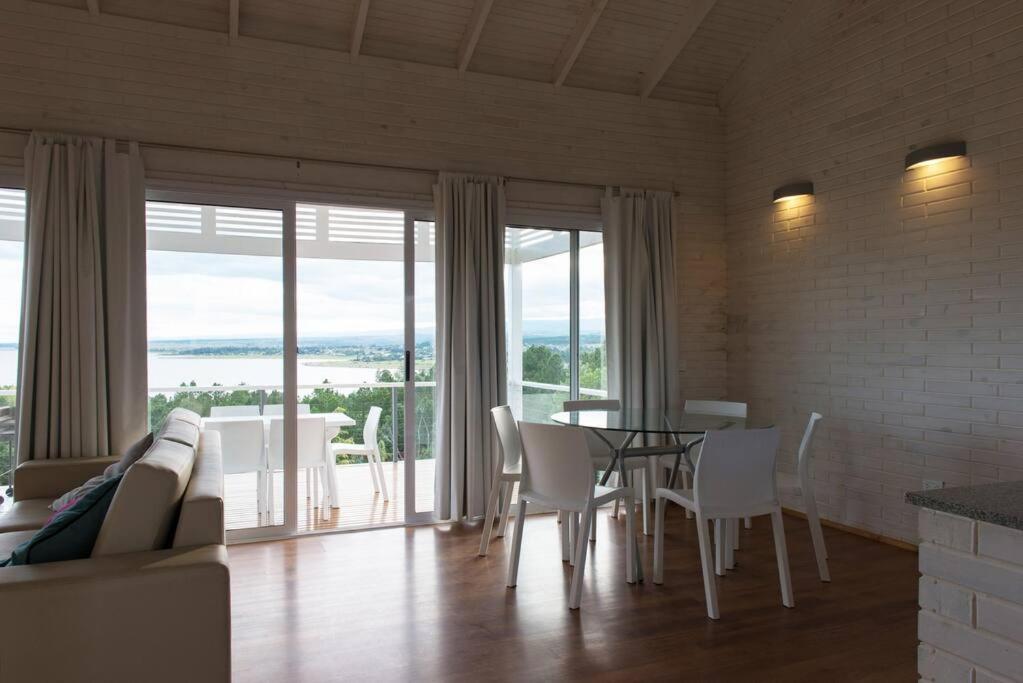 Dique Los Molinos Exclusiva casa vista al lago