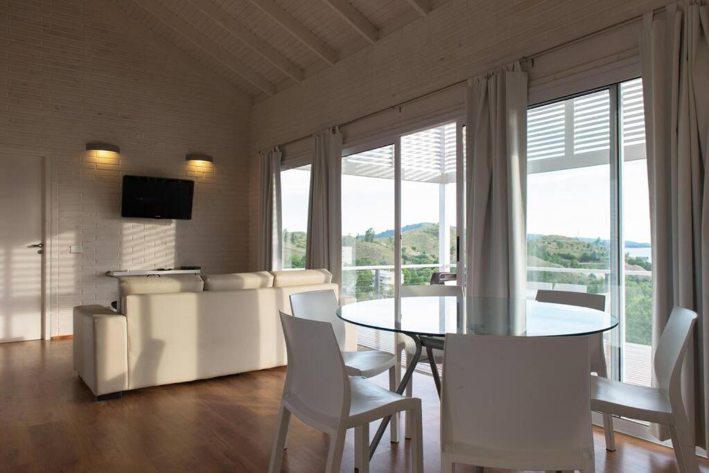 Dique Los Molinos Exclusiva casa vista al lago