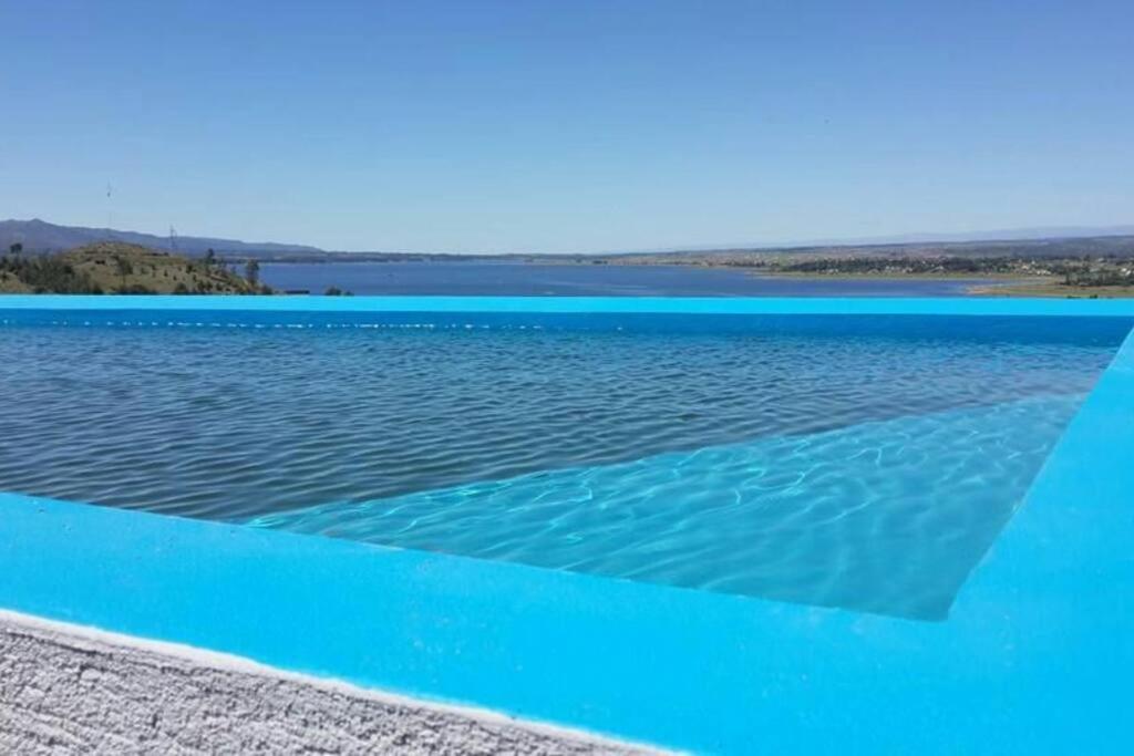 Dique Los Molinos Exclusiva casa vista al lago