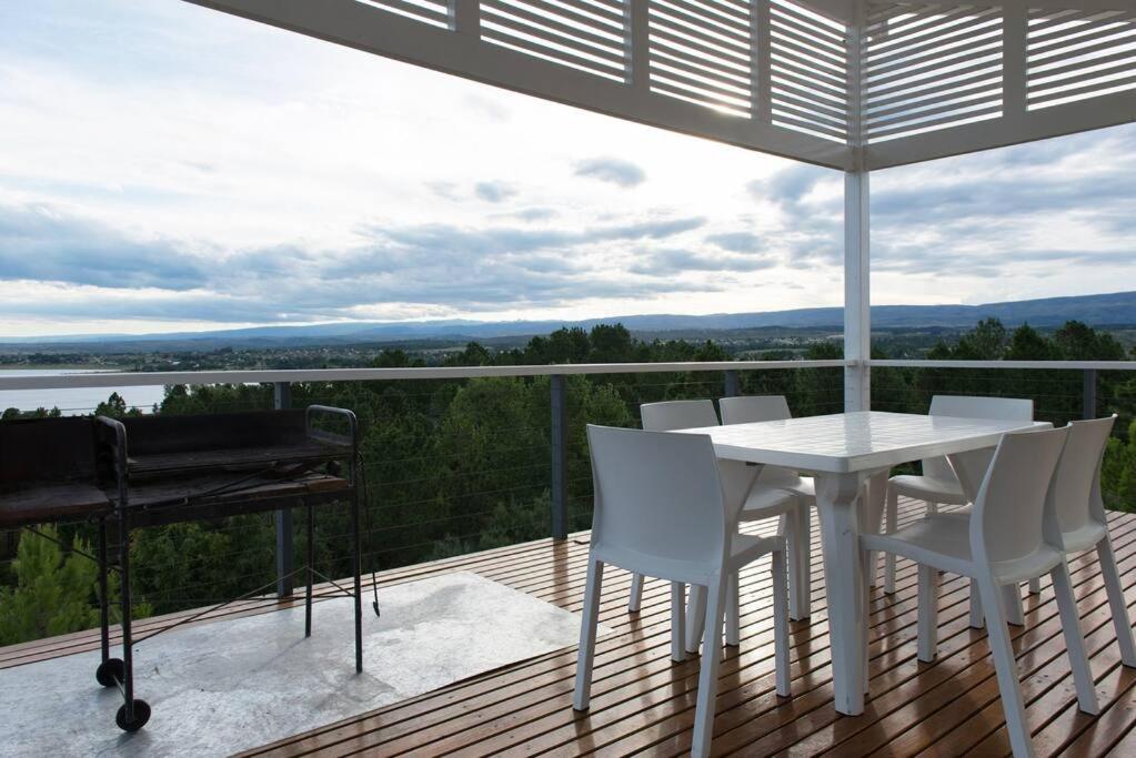 Dique Los Molinos Exclusiva casa vista al lago