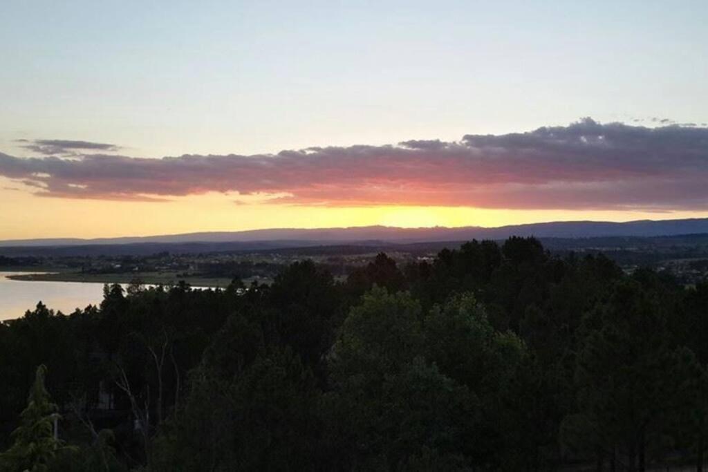 Dique Los Molinos Exclusiva casa vista al lago