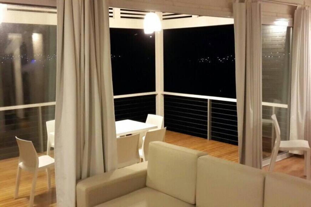 Dique Los Molinos Exclusiva casa vista al lago