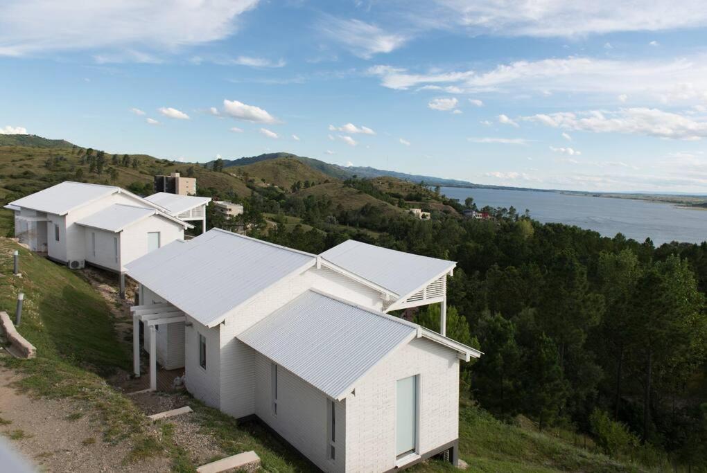 Dique Los Molinos Exclusiva casa vista al lago