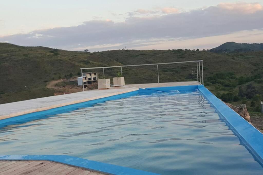Dique Los Molinos Exclusiva casa vista al lago