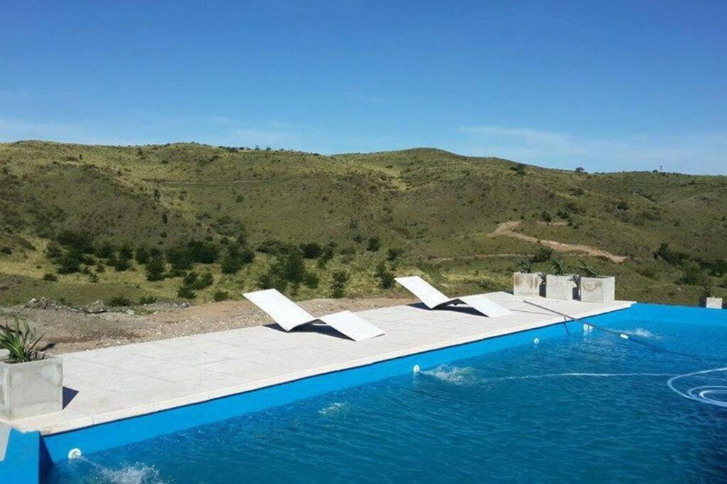 Dique Los Molinos Exclusiva casa vista al lago
