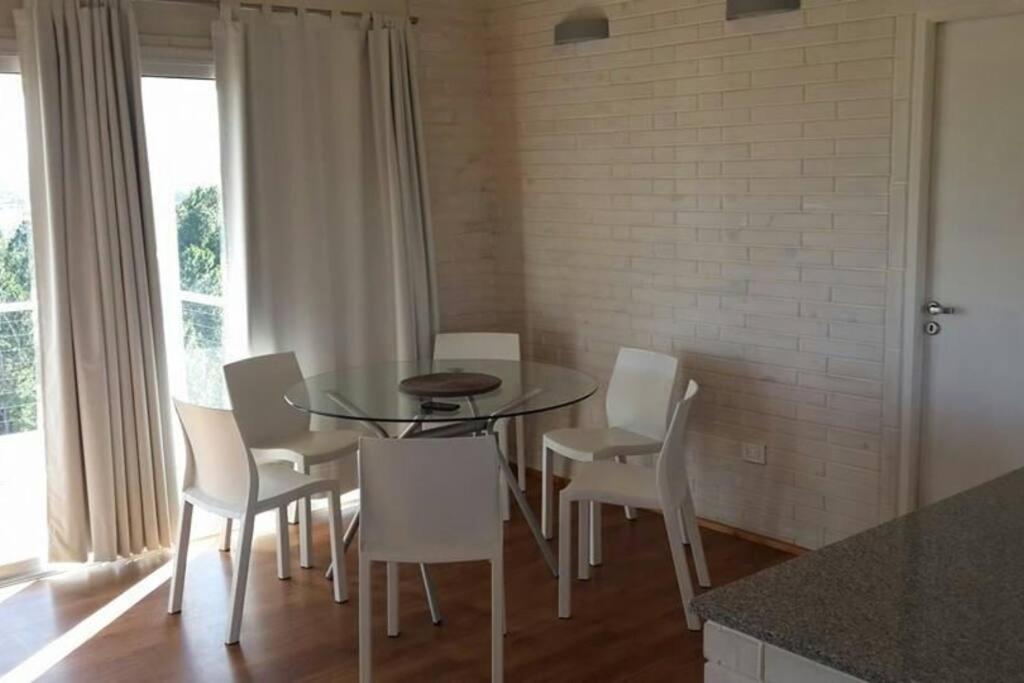 Dique Los Molinos Exclusiva casa vista al lago
