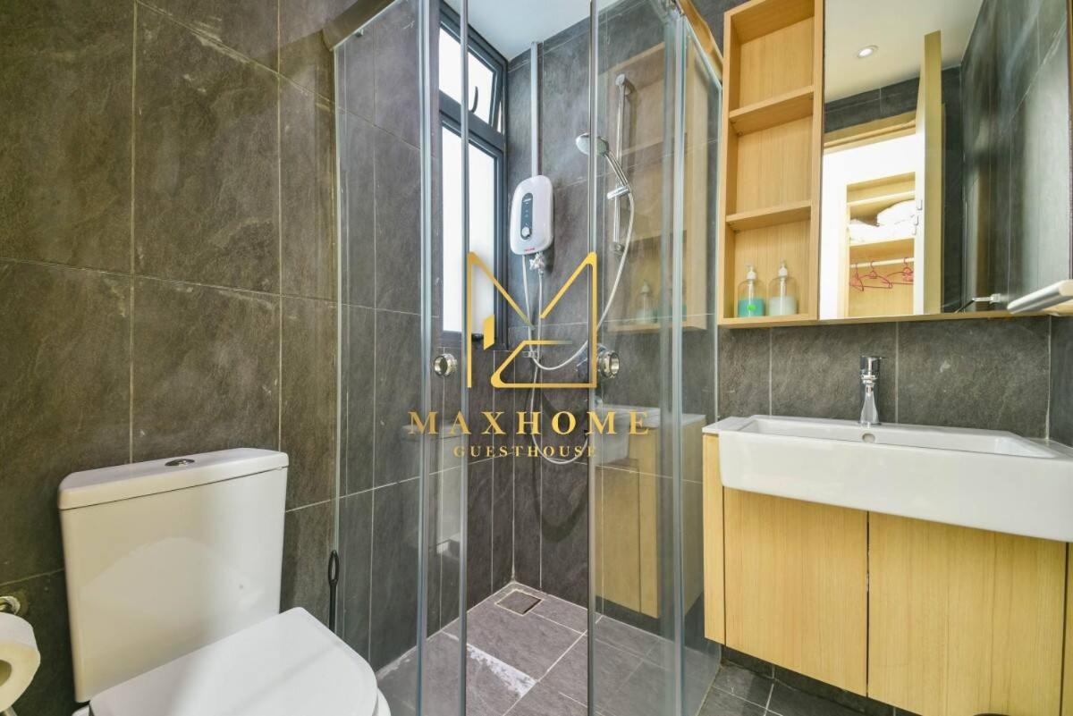 Maxhome at The Luxe By Infinitum
