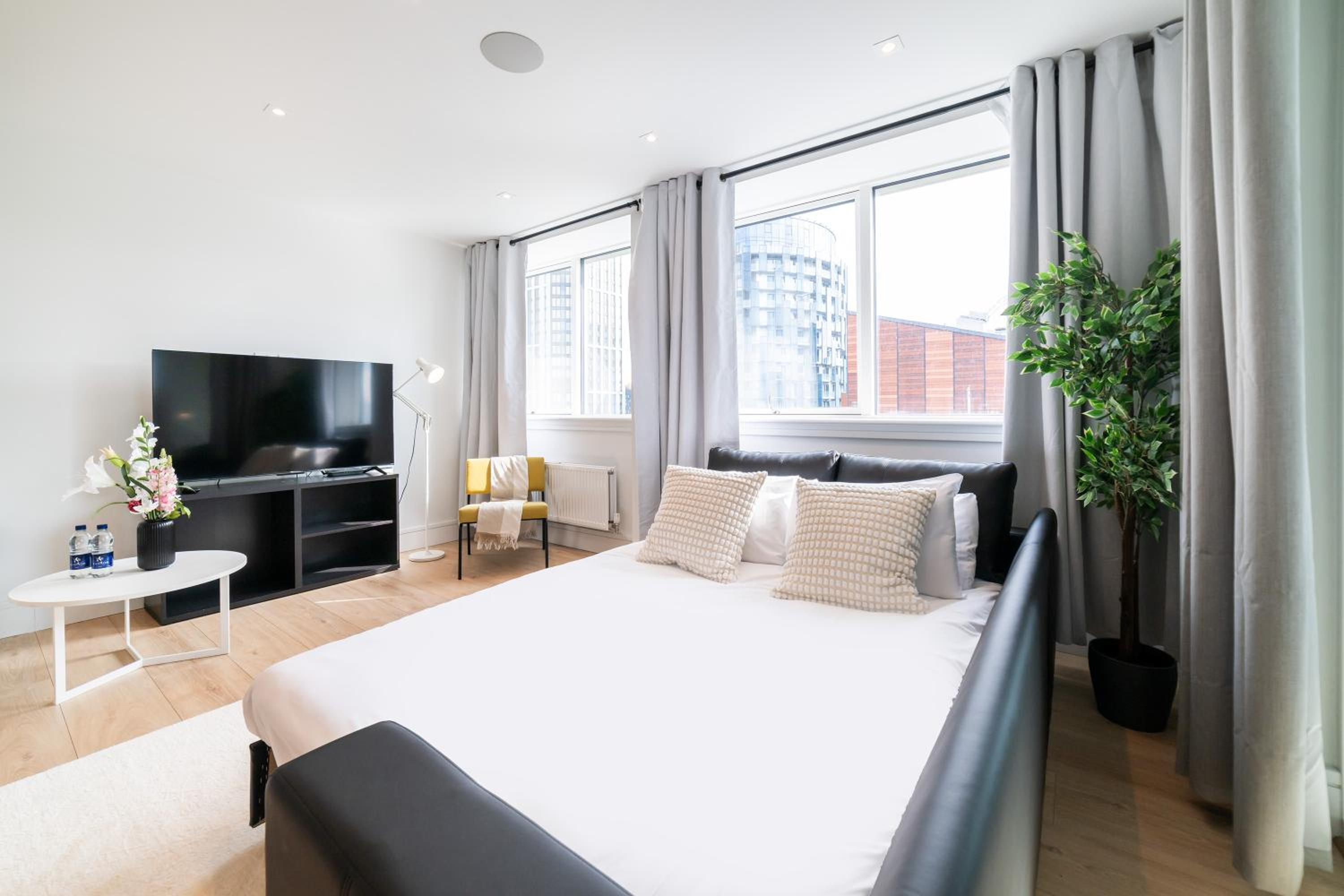 Stylish Retreats on Olympic Way