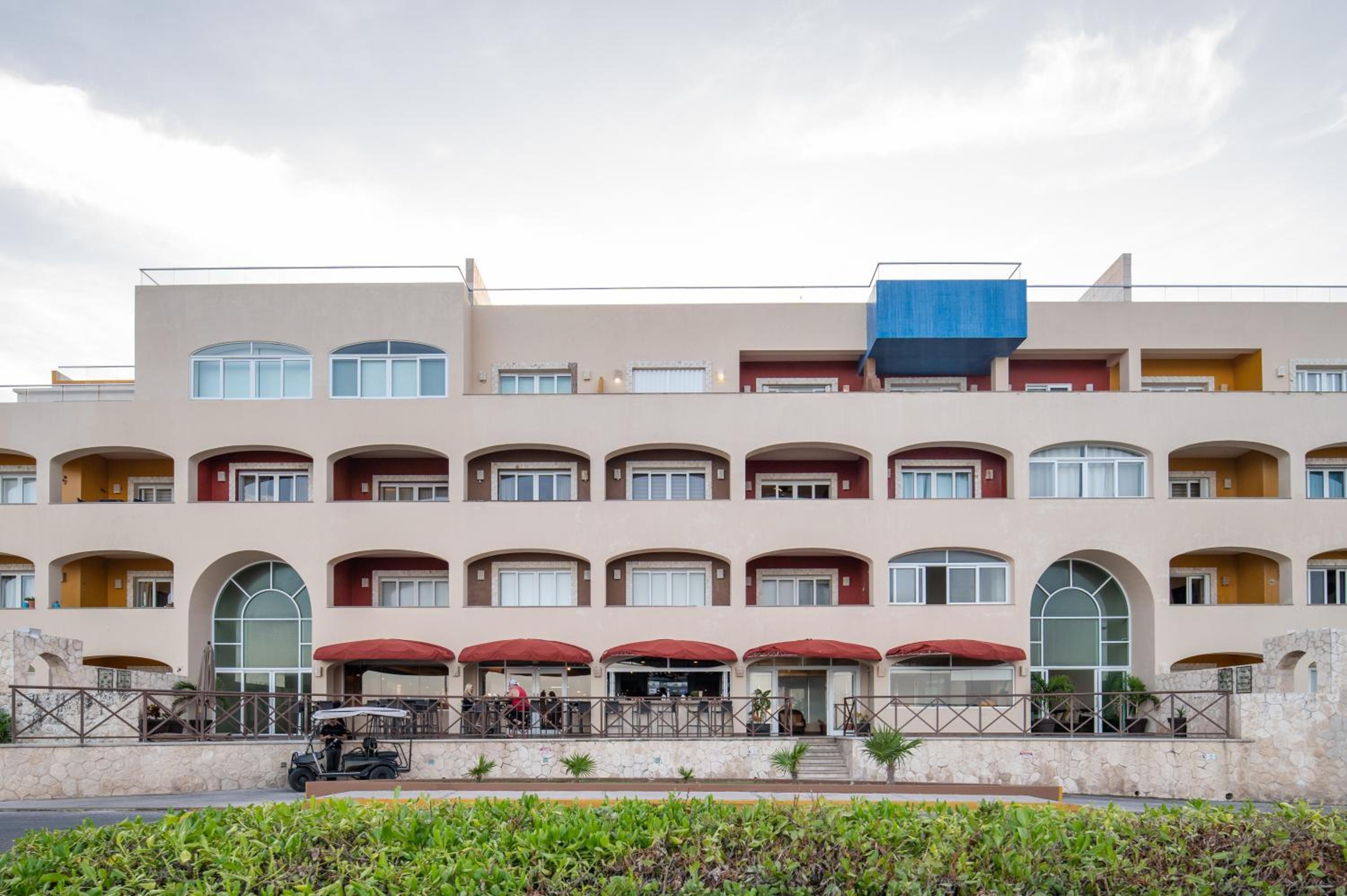 Shama Apartment beach front view 5