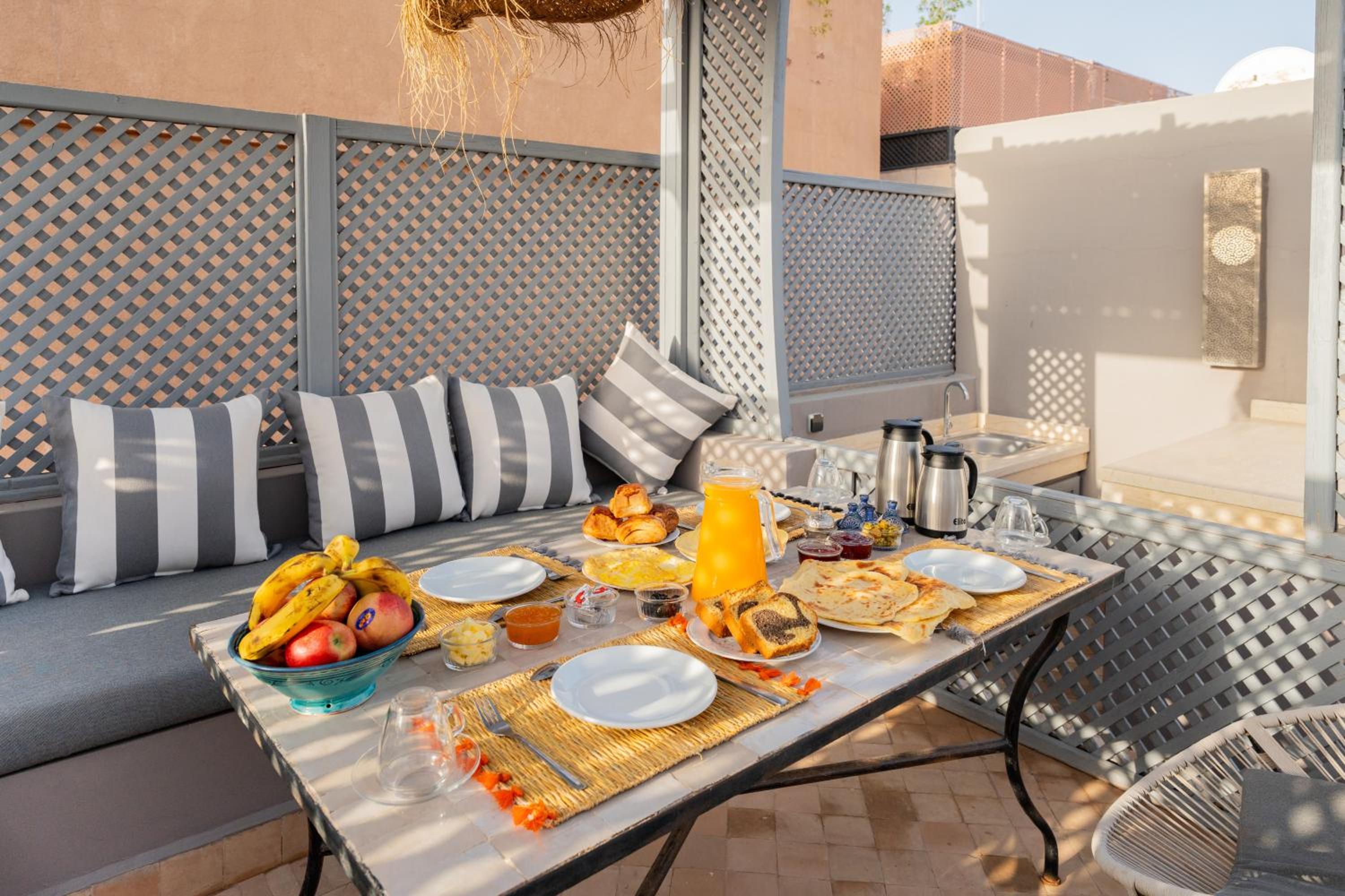 balance & terrace