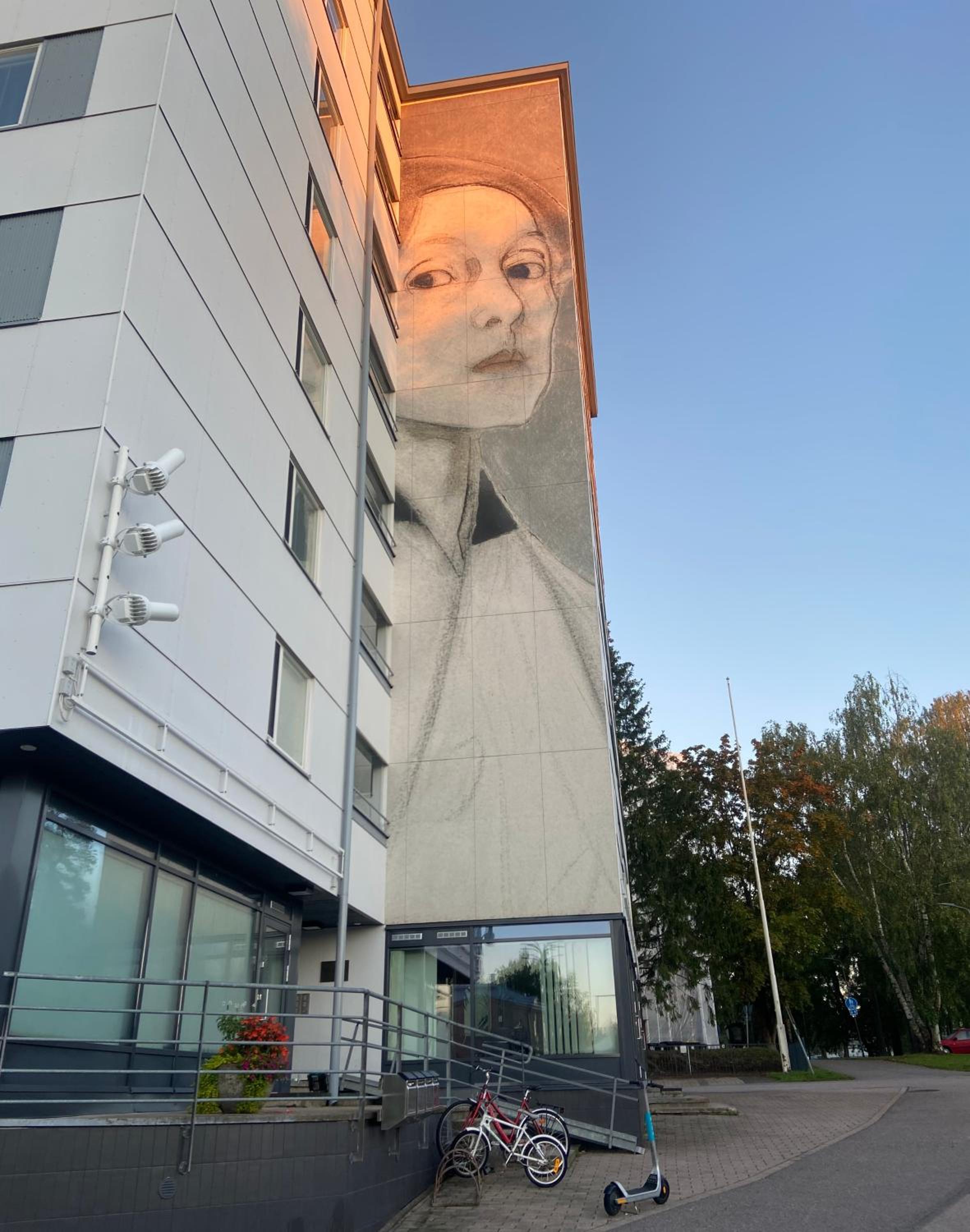 Apartment next to the railway station