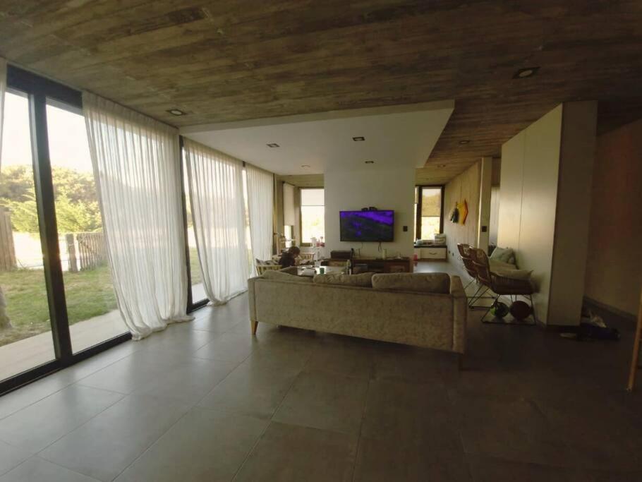 Casa con increíble vista al mar en Barrio privado Costa Atlántica