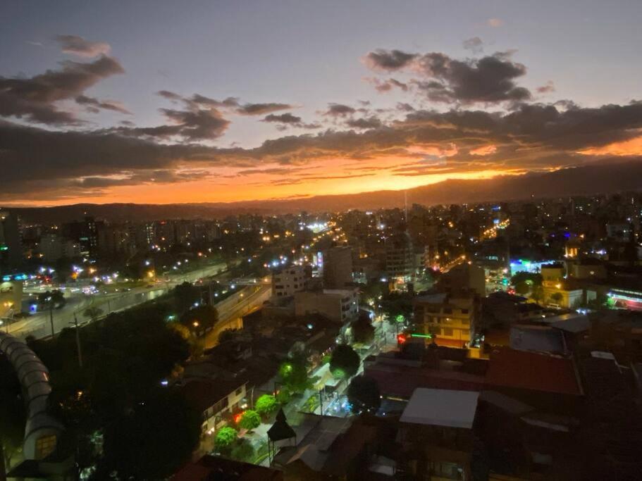 Boulevard Sky Lujoso con Hermosa Vista 360