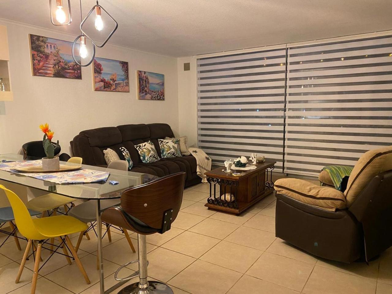 RESETEATE EN FAMILIA ALGARROBO