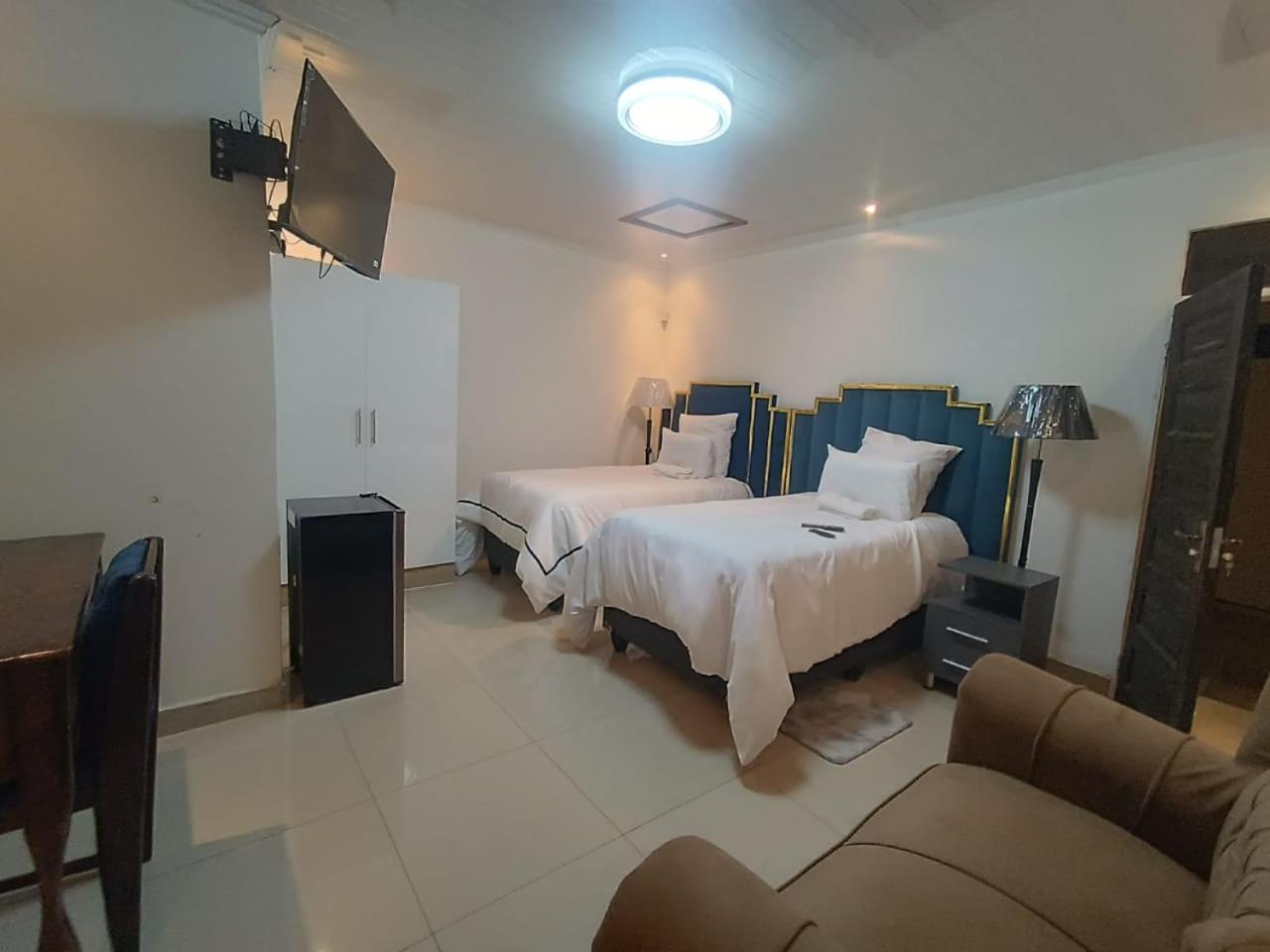 Manasseh Bed & BreakFast Gabs North