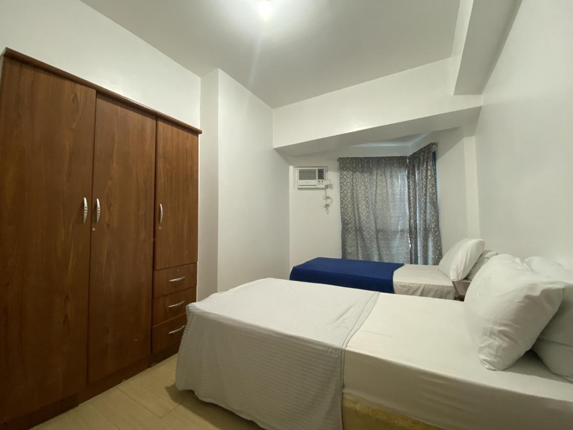 Roxas Blvd Stunning Studio Condo Near US Embassy view 4