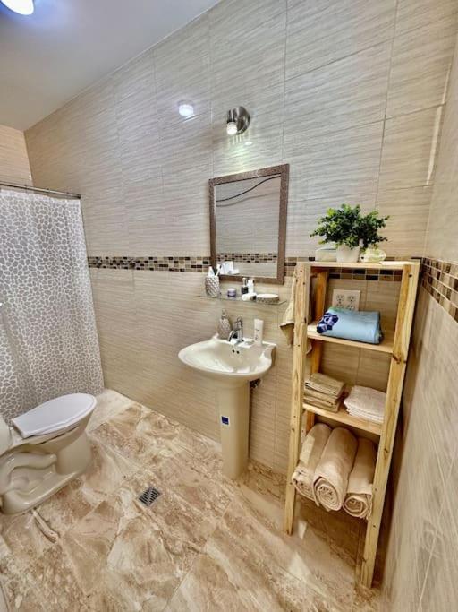 Cozy 3 Bedroom 2 bath home with patio
