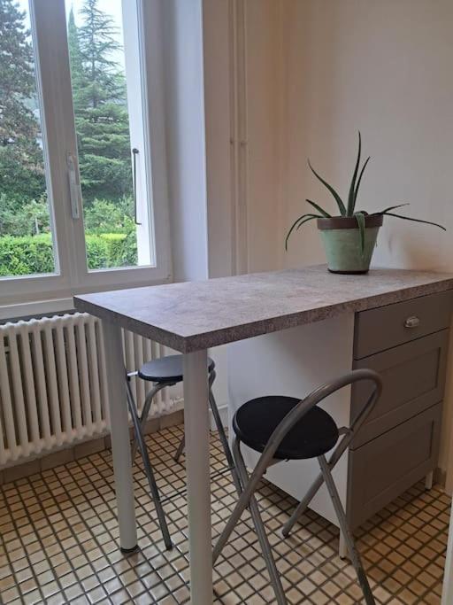 Comfortable 1 bd apt